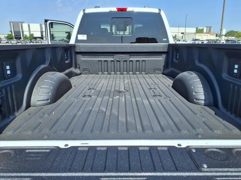 New 2026 Ford F350 Lariat w/ Black Appearance Package AWD/4WD image 23