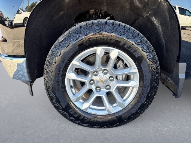Used 2026 Chevrolet Silverado 1500 LT w/ Z71 Off-Road Package AWD/4WD image 10