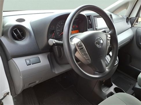 Used 2021 Nissan NV200 S w/ Back Door Glass Package image 14