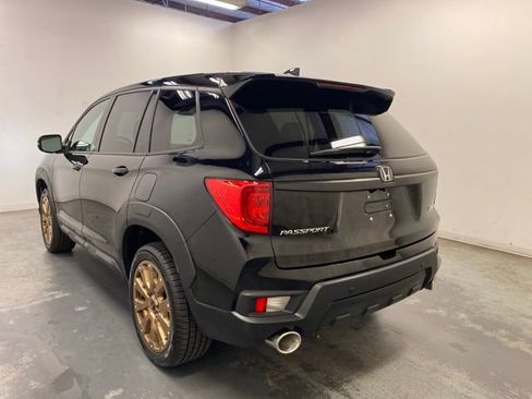 Used 2023 Honda Passport EX-L image 4