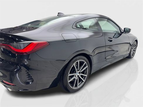 Used 2022 BMW 430i Coupe image 13