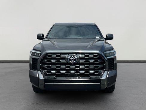 Used 2024 Toyota Tundra Platinum AWD/4WD image 8