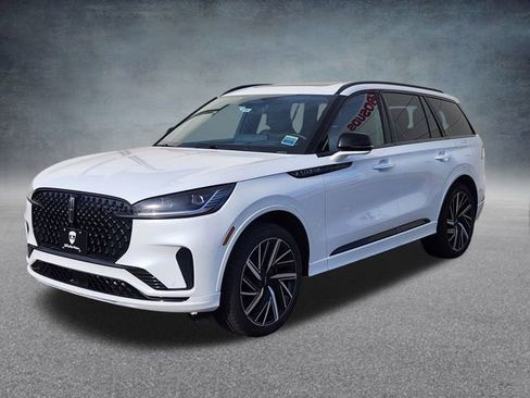 New 2026 Lincoln Aviator Black Label w/ Jet Appearance Package image 3