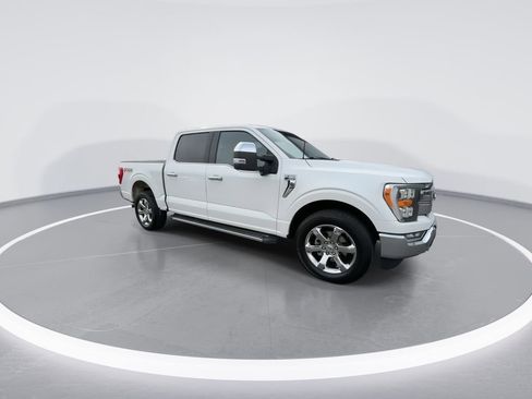 Used 2021 Ford F150 Lariat image 2