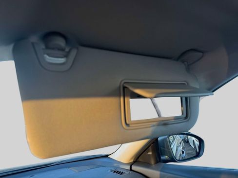 Used 2025 Nissan Altima 2.5 SV image 30