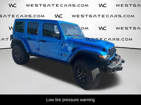 Used 2024 Jeep Wrangler Unlimited Rubicon AWD/4WD image 25
