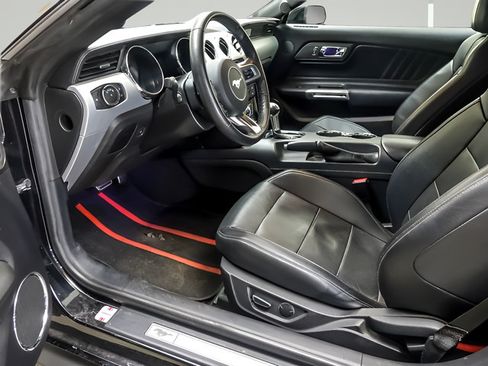 Used 2017 Ford Mustang Premium RWD image 10