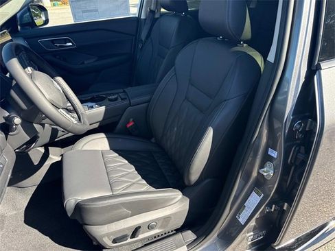 New 2026 Nissan Rogue Platinum w/ Platinum Premium Package image 29