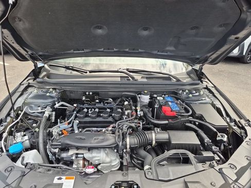 Used 2025 Honda Accord LX image 34