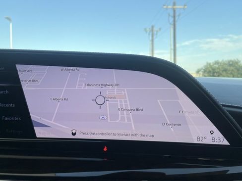 Used 2022 Cadillac Escalade ESV Premium Luxury Platinum image 13