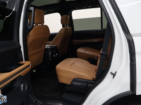 Certified 2024 Ford Expedition Platinum AWD/4WD image 27