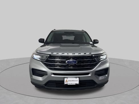 Used 2020 Ford Explorer XLT w/ Comfort Package AWD/4WD image 25
