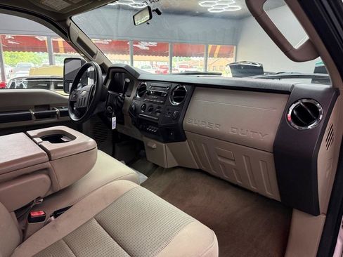 Used 2008 Ford F250 FX4 AWD/4WD image 14