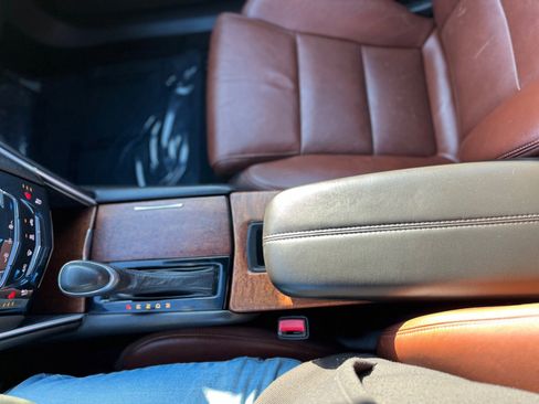 Used 2016 Cadillac XTS Luxury w/ Driver Awareness Package image 35