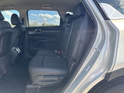 New 2026 Kia Sorento EX AWD/4WD image 8