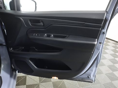Used 2023 Honda Odyssey Sport image 24