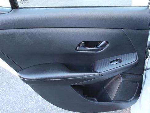 Used 2024 Nissan Sentra SV w/ All-Weather Package image 15