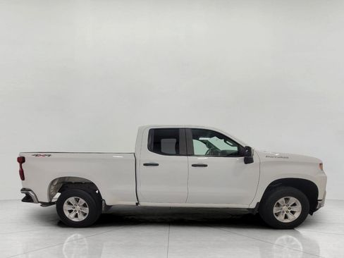 Used 2021 Chevrolet Silverado 1500 W/T w/ WT Value Package image 11
