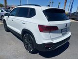 Certified 2022 Volkswagen Taos S image 5