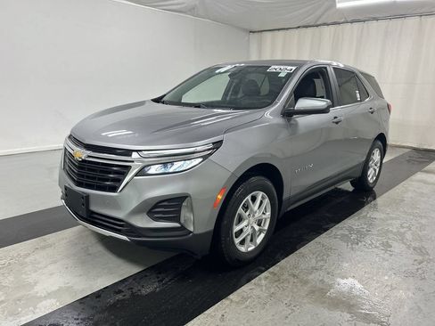 Certified 2024 Chevrolet Equinox LT w/ LPO, Floor Liner Package AWD/4WD image 5