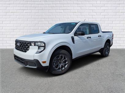 New 2025 Ford Maverick XLT w/ XLT Luxury Package