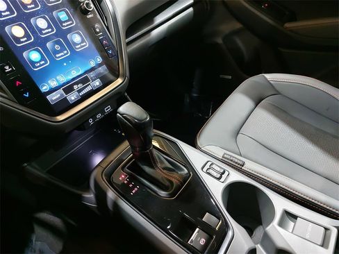 Certified 2025 Subaru Crosstrek 2.5i Limited image 23