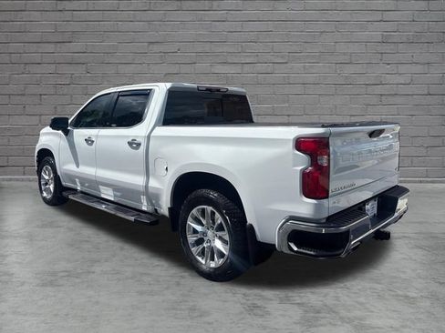 Used 2020 Chevrolet Silverado 1500 LTZ w/ LTZ Plus Package AWD/4WD image 5