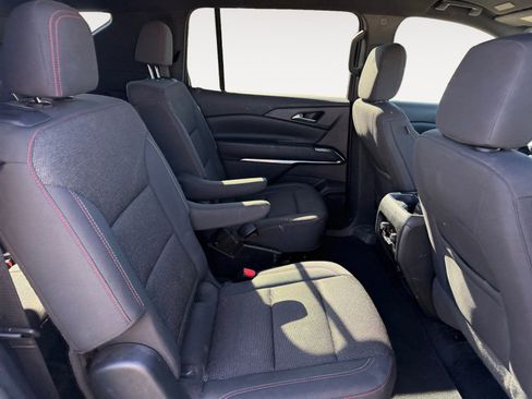 Used 2024 Chevrolet Traverse Z71 image 13