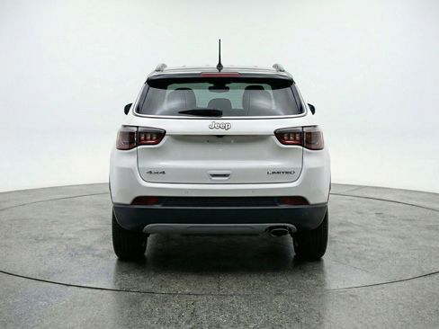 Used 2025 Jeep Compass Limited AWD/4WD image 7