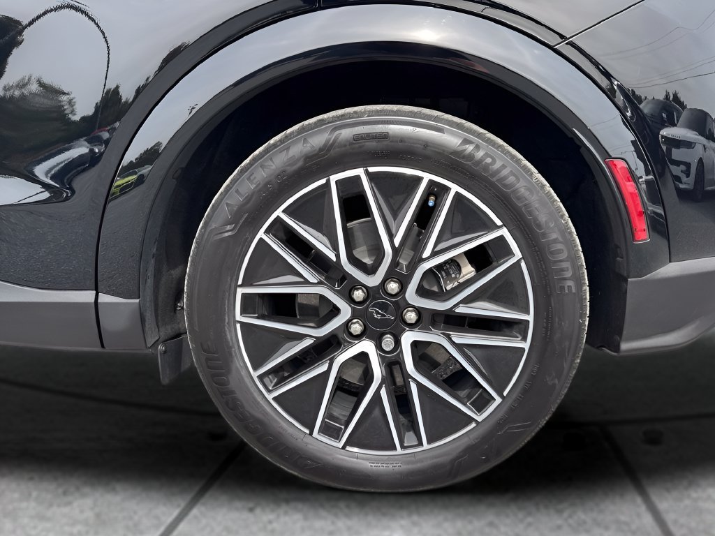 Used 2025 Ford Mustang Mach-E Premium RWD image 32