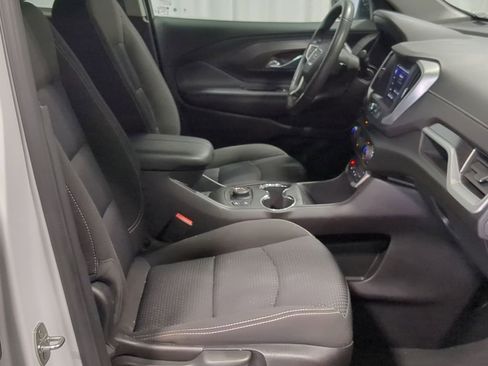 Used 2022 GMC Terrain SLE w/ Driver Convenience Package image 34