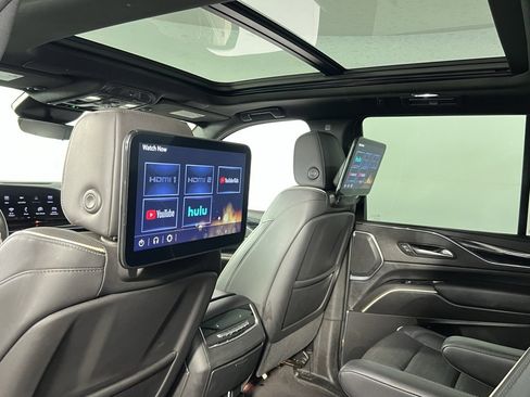 Used 2023 Cadillac Escalade Sport image 25