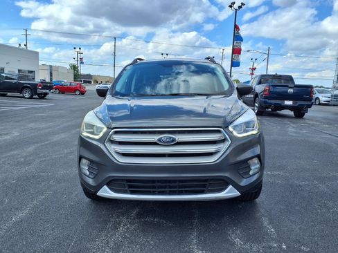 Used 2019 Ford Escape SEL AWD/4WD image 2