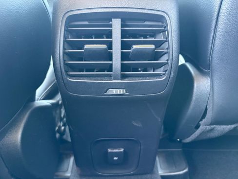 Used 2020 Ford Escape SEL FWD image 19