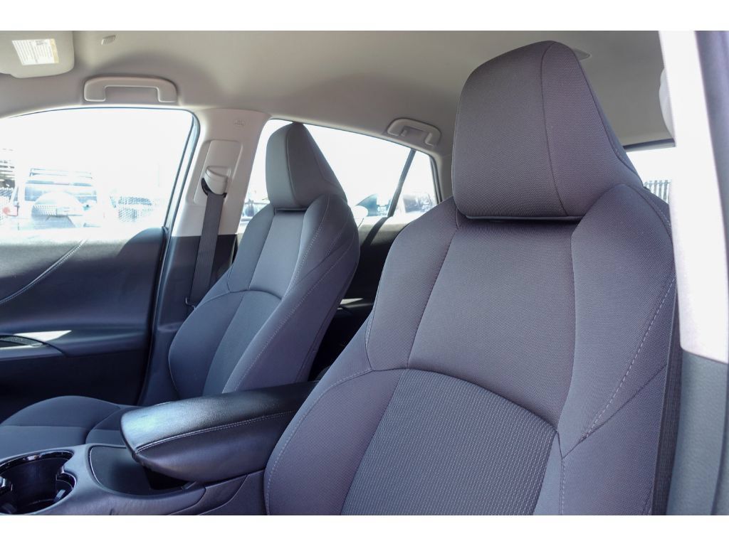 Certified 2023 Toyota Venza LE AWD/4WD image 10