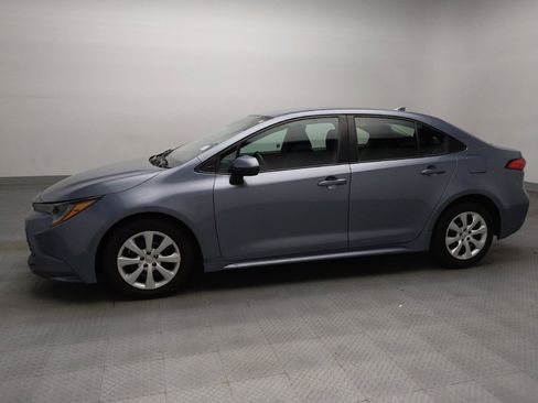 Used 2024 Toyota Corolla LE FWD image 2