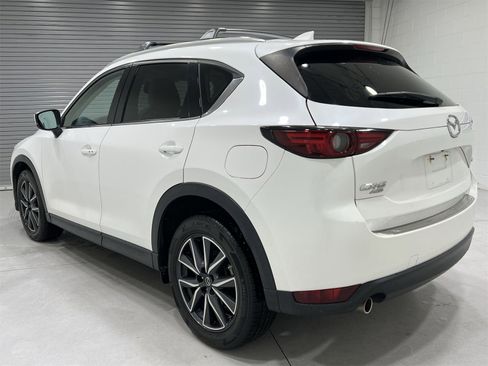 Used 2018 MAZDA CX-5 Grand Touring w/ Premium Package image 6