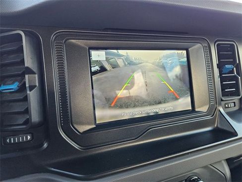 Used 2022 Ford Bronco Black Diamond image 23