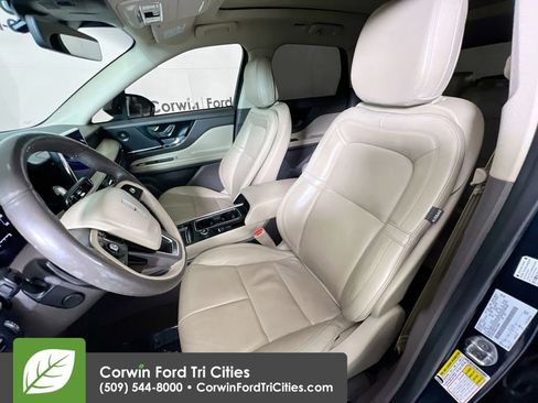 Used 2020 Lincoln Corsair Reserve image 26
