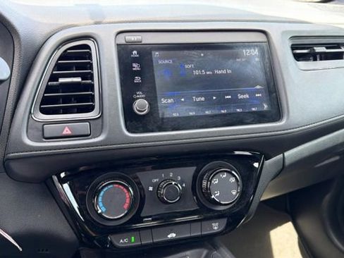 Used 2022 Honda HR-V Sport image 27