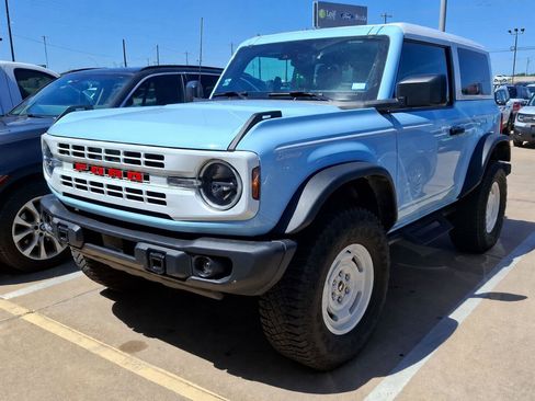 Used 2024 Ford Bronco Heritage Edition AWD/4WD image 4