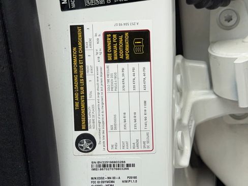 Used 2021 Mercedes-Benz GLC 300 4MATIC w/ Premium Package image 37