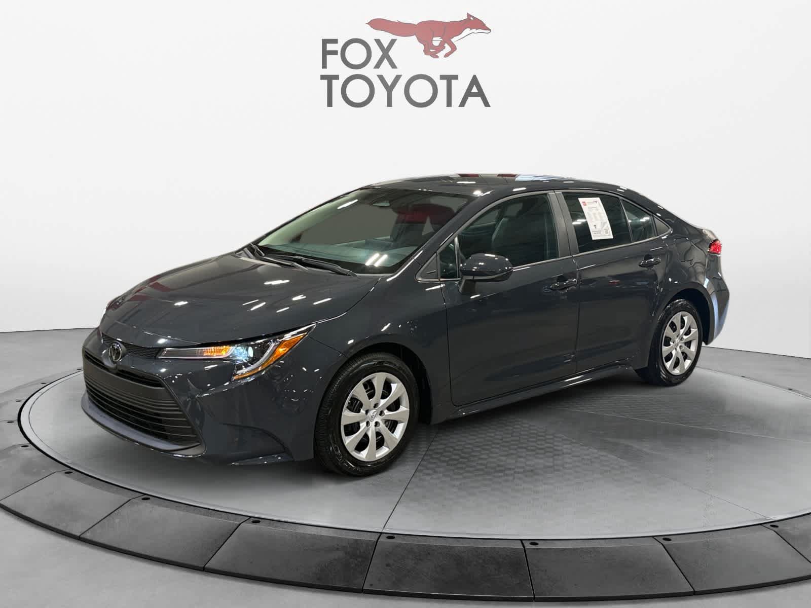 Used 2026 Toyota Corolla LE FWD image 1