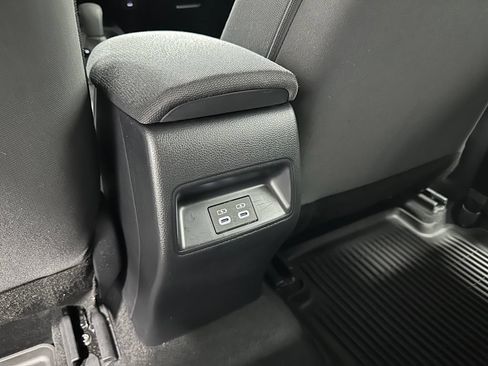 Used 2026 Toyota Corolla LE FWD image 45