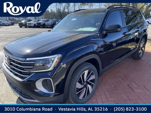 New 2026 Volkswagen Atlas SE image 1