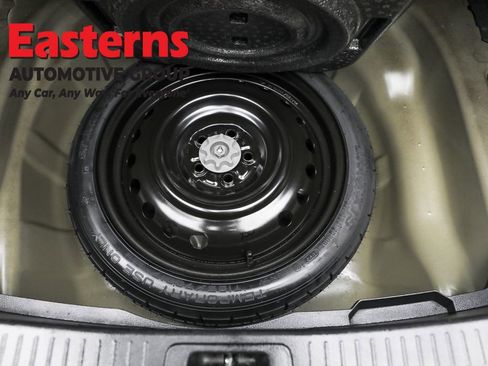 Used 2023 Toyota Corolla LE image 21