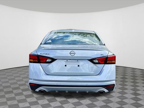 Certified 2025 Nissan Altima 2.5 SL FWD image 12