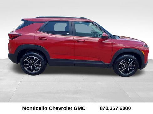 Used 2026 Chevrolet TrailBlazer LT FWD image 29