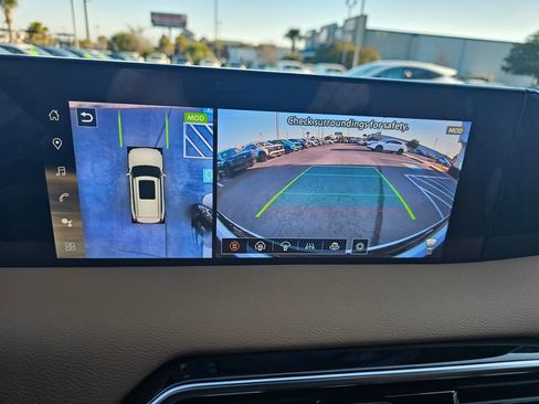 New 2026 Nissan Armada SL w/ Captain's Chari Seat Package image 30