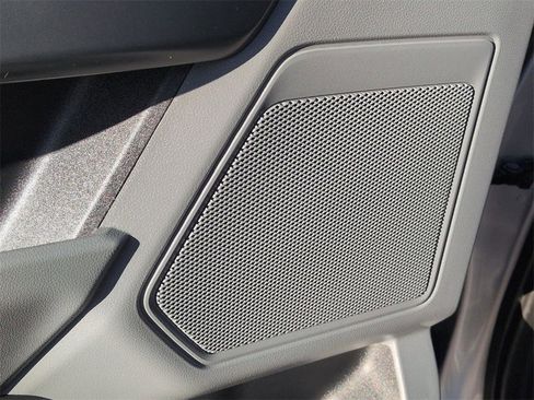 Certified 2023 Ford F150 XLT w/ Trailer Tow Package image 11